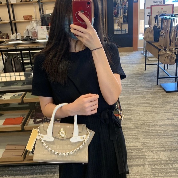 MICHAEL KORS Carmen Extra-Small Two-Tone Crocodile-Embossed Leather Satchel - Picture 3 of 9